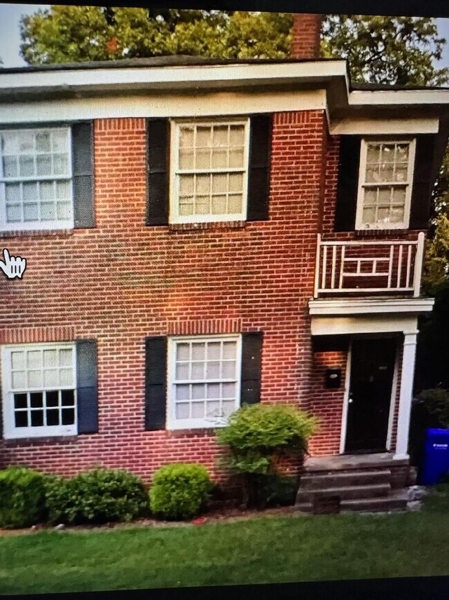 Front - 403 S Library St Townhome