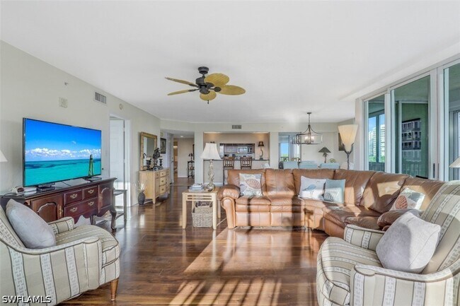 21 Bluebill Ave Unit B401