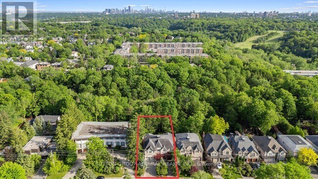 Photo - 35 Wentworth Ave