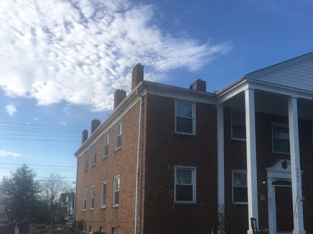 Sun Era Apartments - Sun Era Apartments