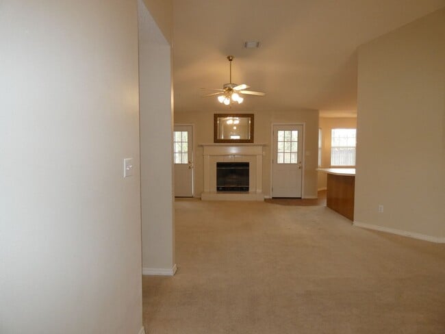 Photo - Spacious 3-Bedroom Home