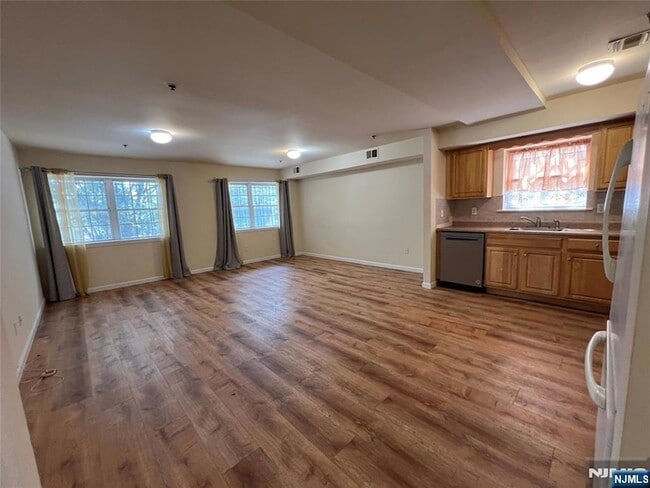 Photo - 21-23 Norfolk Street Unit
