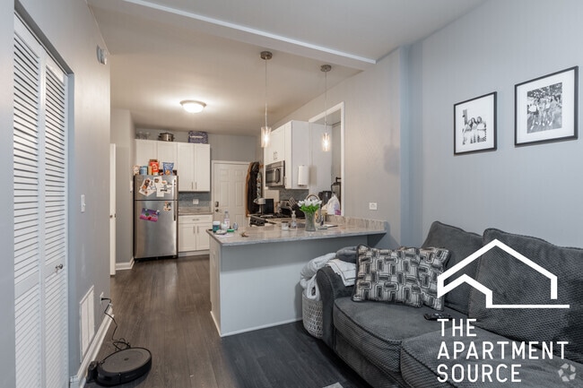 Building Photo - 1302 N Greenview Ave Unit 1 Rental