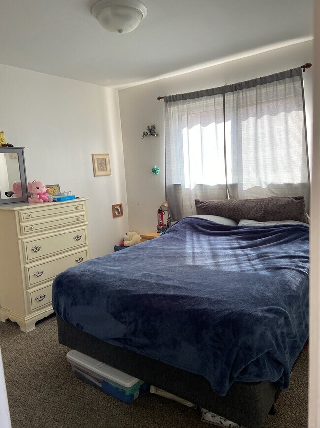 Habitación principal - 760 Eugene Ave