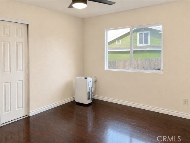 Photo - 2533 Commodore St