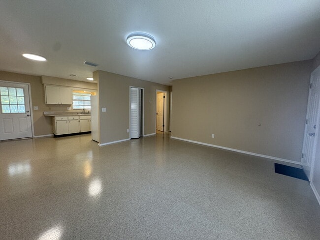 Photo - 5222 Bogdonoff Dr Unit A