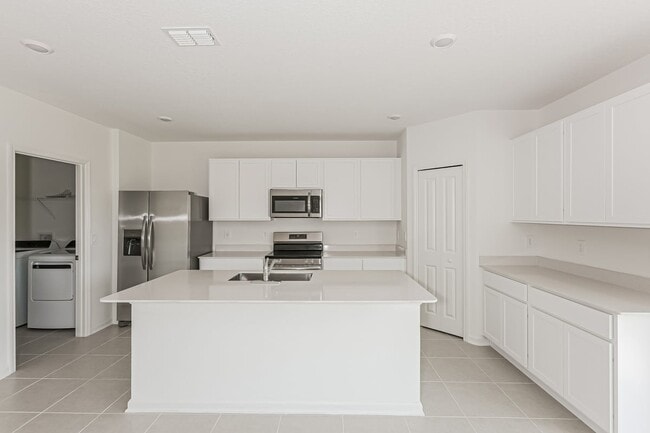 Photo - 3483 Howell Dr