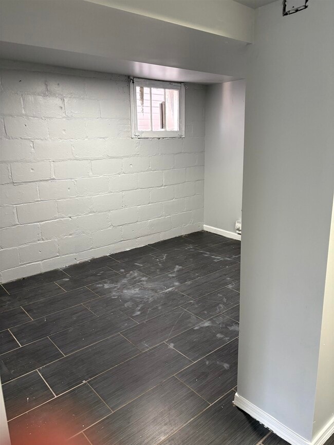 Photo - 579 Liberty Ave Unit B