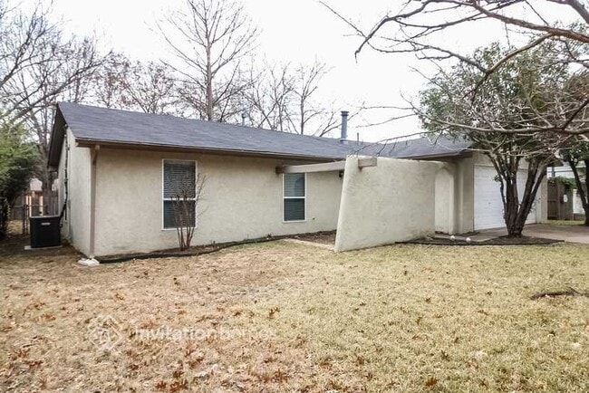 Photo - 2704 N Bell Ave