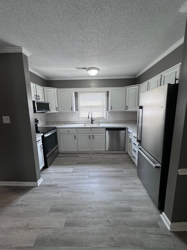 Photo - 1131 Glendale Dr