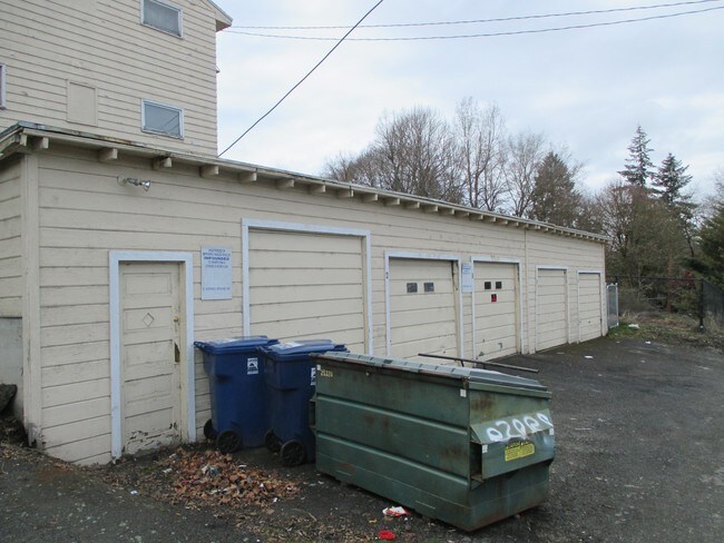 Garages off alley - 1818 West 8th