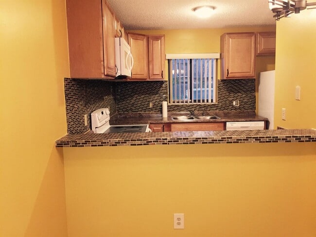 Photo - 4641 Cherry Rd