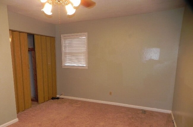 Photo - East Columbus - Near Ft Moore