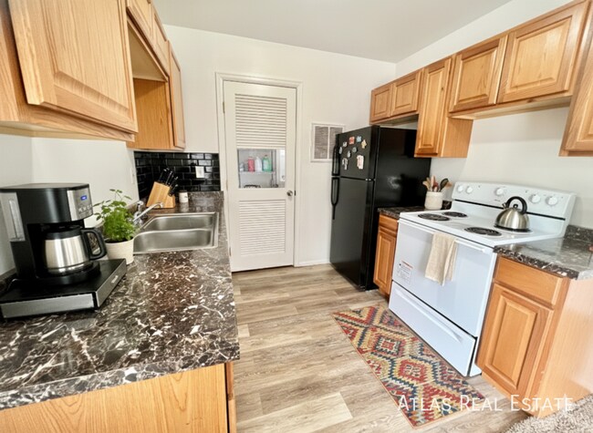 Photo - 934 W Moreno Ave Unit 4