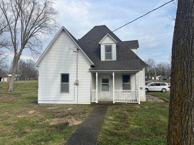 Photo - 200 Elizabeth St