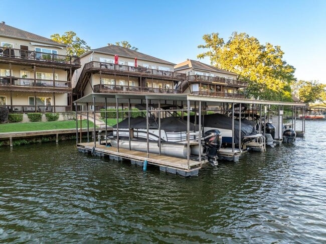 122 Chambers Point