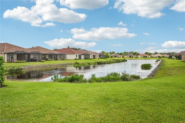 Building Photo - 1751 Alameda Dr