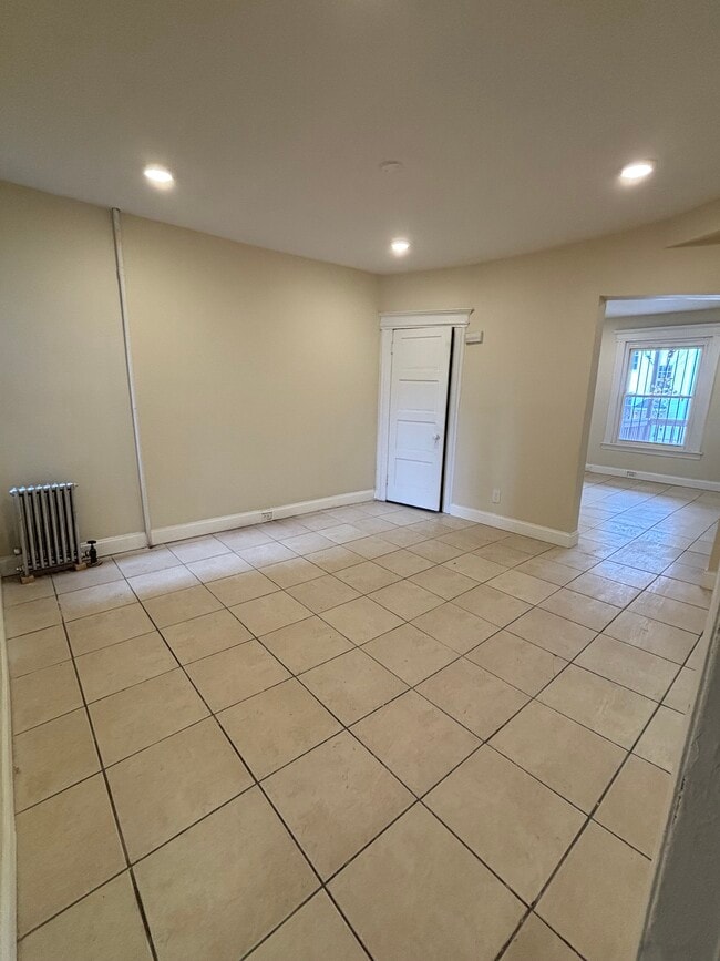 Photo - 214 S 11th St