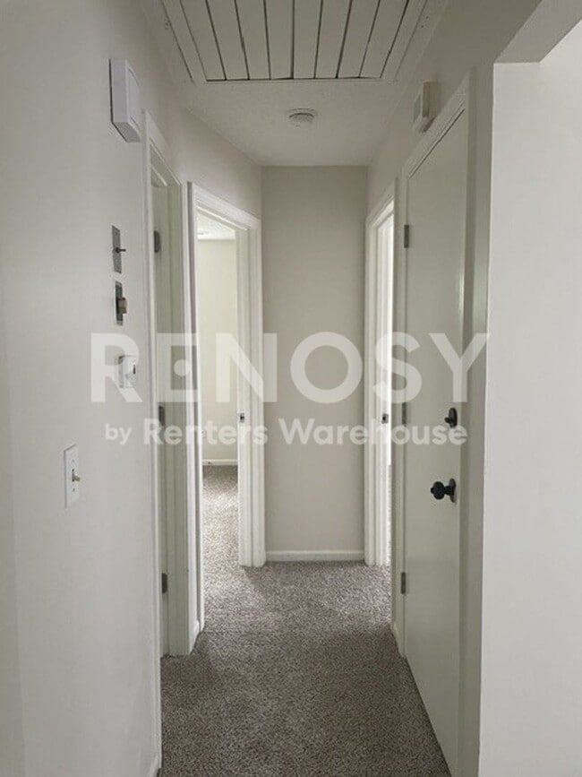 Photo - 5015 Belmeade Rd