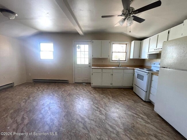 Photo - 780 Hazle St