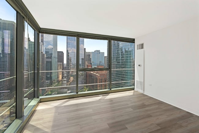 Photo - 343 N Orleans St