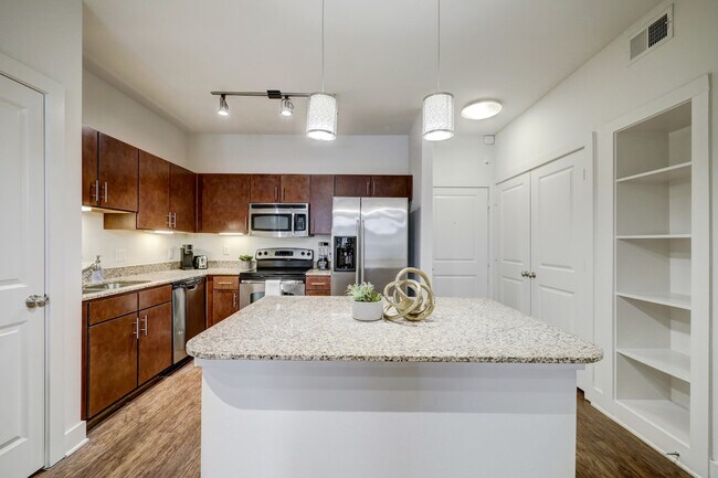 Photo - 2221 W Dallas St Unit GO FL1-ID1028903P