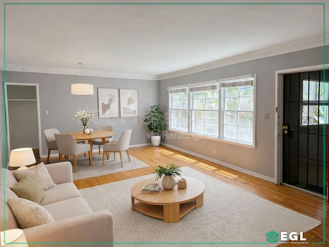 Building Photo - 949 S Sierra Bonita Ave Unit 7