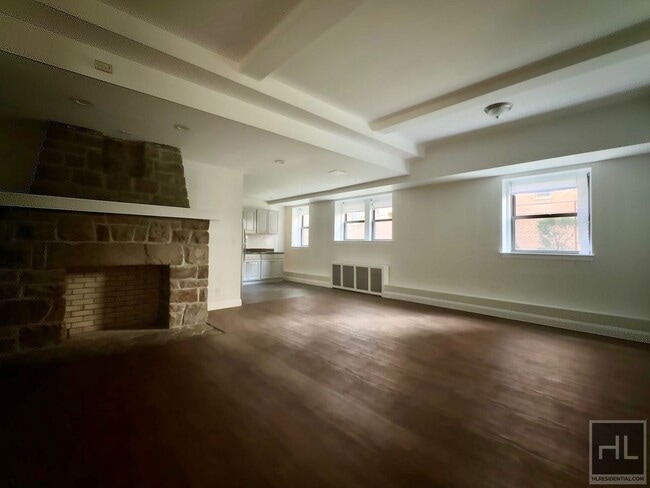 Photo - Martine Avenue Unidad BDBC