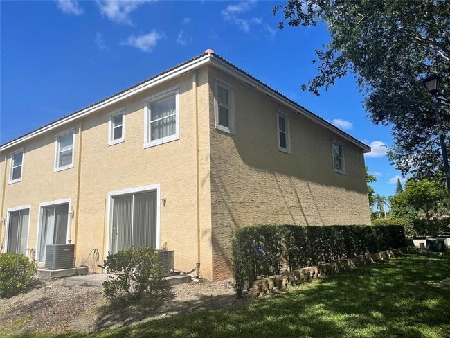 Photo - 6301 Landings Terrace