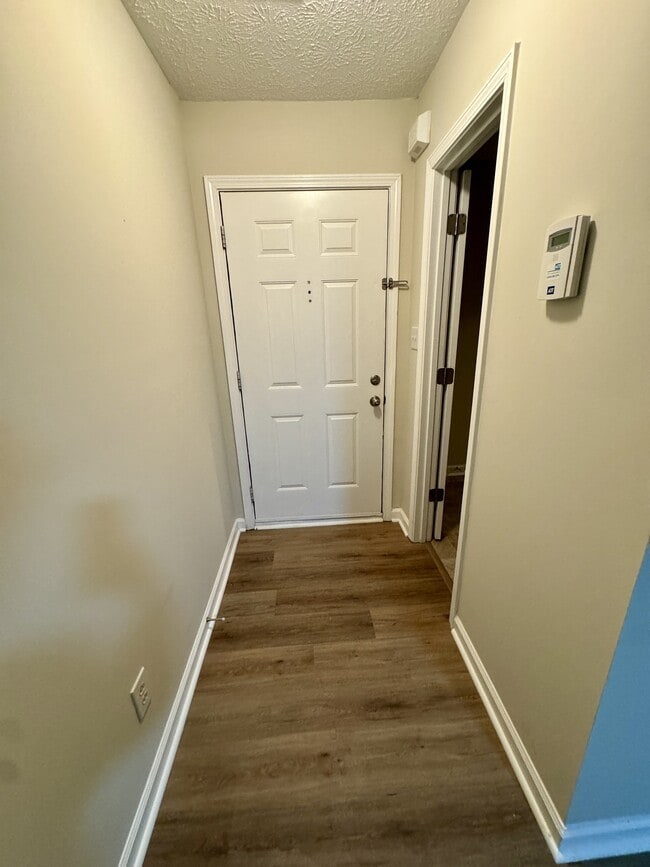 Photo - 200 Country Meadows Ct