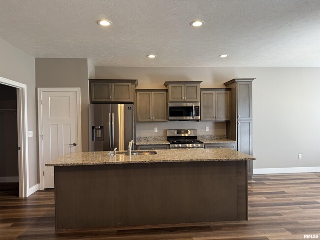 Photo - 4511 Castle Pines Dr