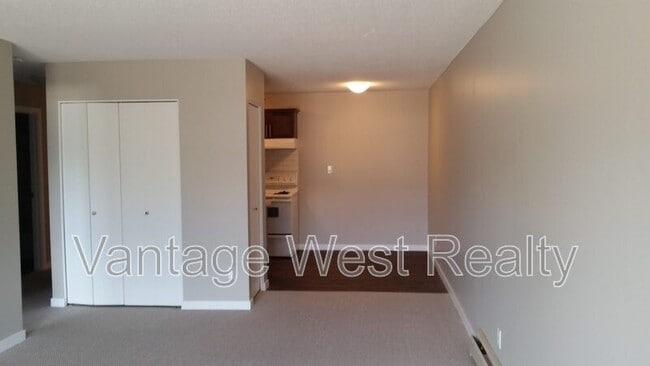 Photo - 235 Husch Rd