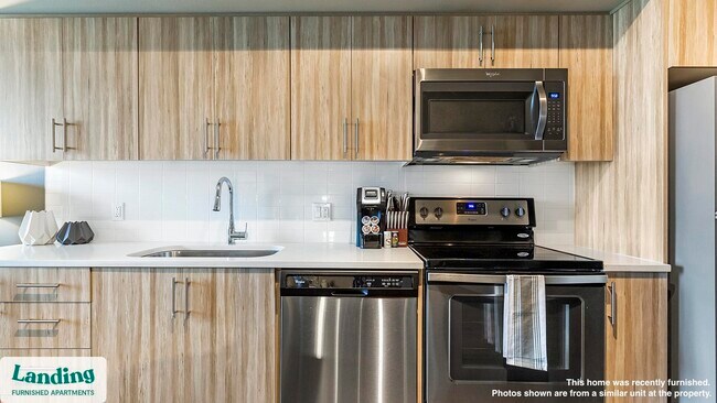 Photo - 1850 NW Front Ave Unit 524.1404153