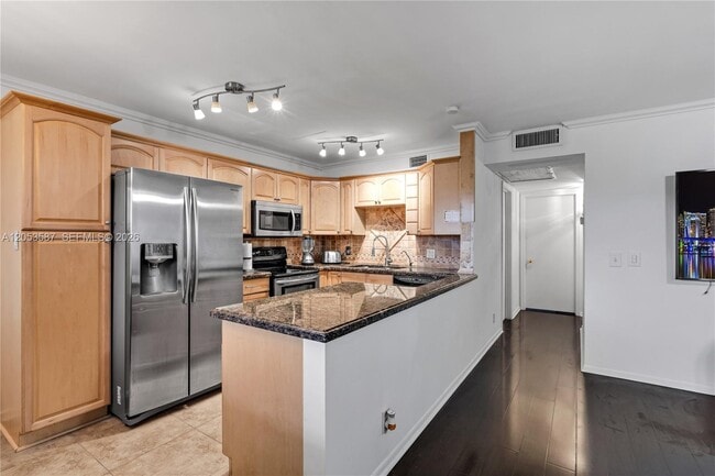 Photo - 801 SW 133rd Terrace Unit 406K