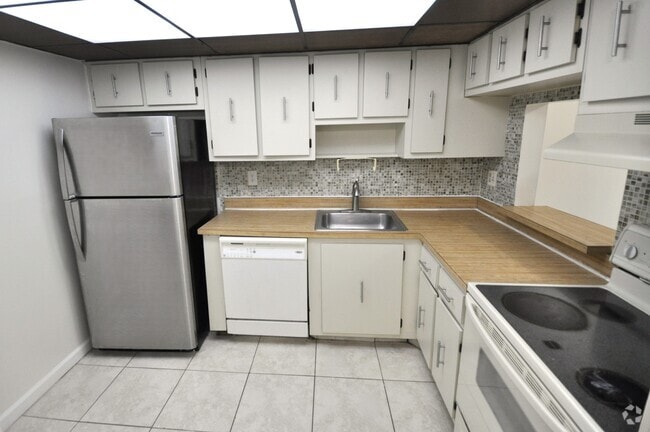 Building Photo - 4354 NW 9th Ave Rental