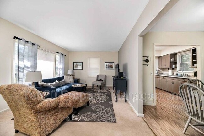 Photo - 5963 Cecil Ave