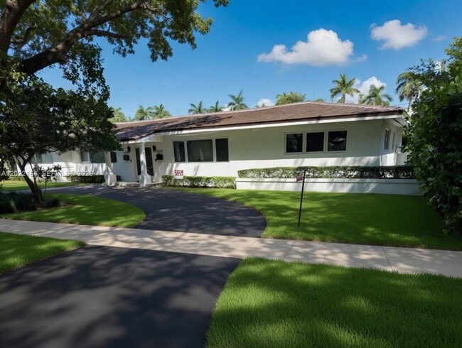 Building Photo - 5314 Orduna Dr Unit 5314