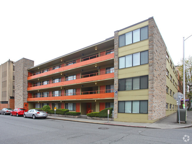 Street view of La Mirada Apartments - La Mirada Rental