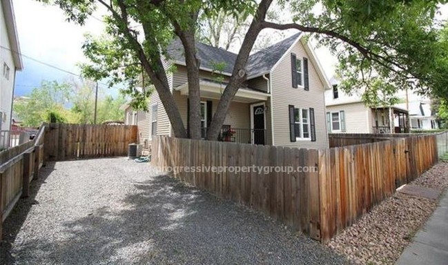 Single Family Home Near Old Colorado City Rental