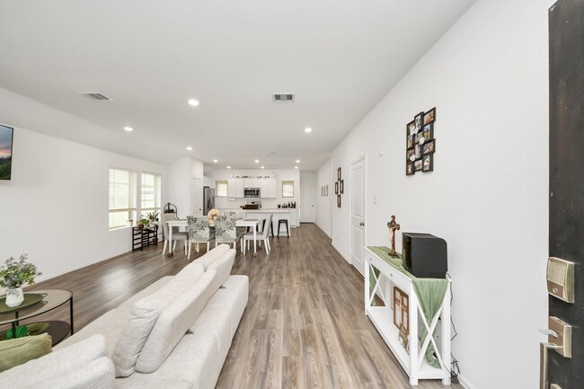 Photo - 5418 Rabbit Crk Ln