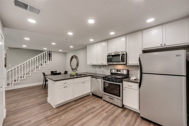Photo - 3011 Modella Ave
