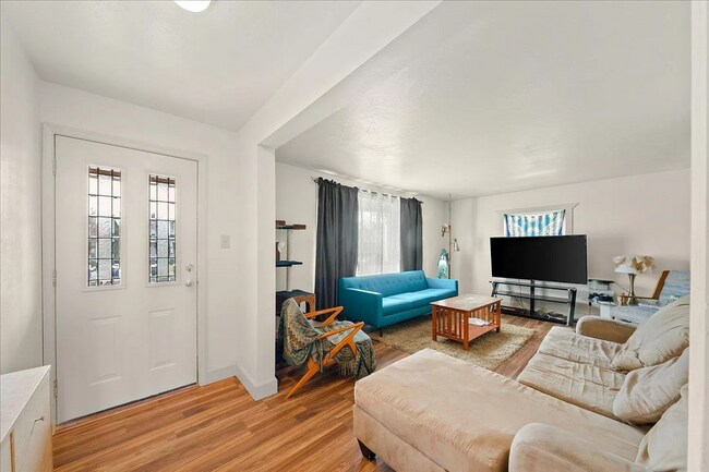 Photo - 2722 W Sinto Ave Unit 2722