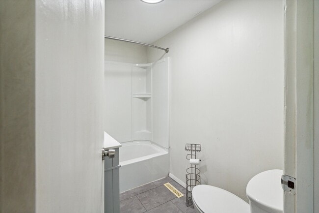 Photo - 204 Grafton Ave