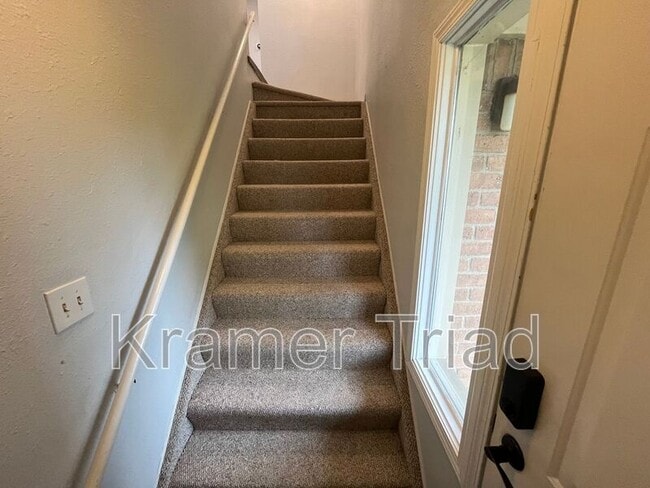 Photo - 19140 Northridge Dr