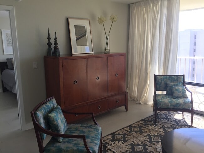 Photo - 336 Golfview Rd Unit 1110