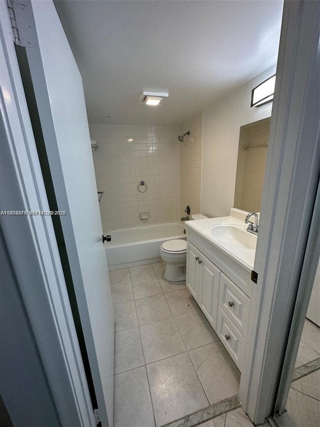 Photo - 1200 SW 124th Terrace Unit 202-O
