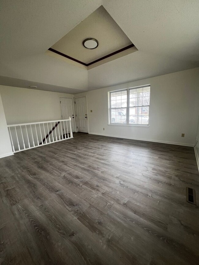 Photo - 2500-2502 Hollyhock Dr Unit 2500