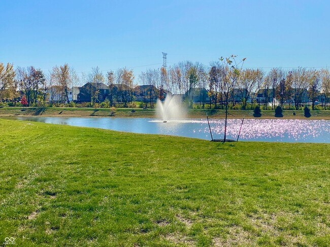 Photo - 6410 Hawthorne Dr