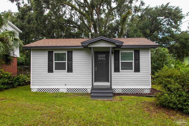 Photo - 1100 W Lee St Rental
