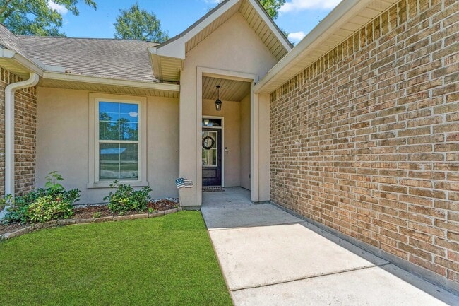 Photo - Beautiful home in Berkshire Subdivision....